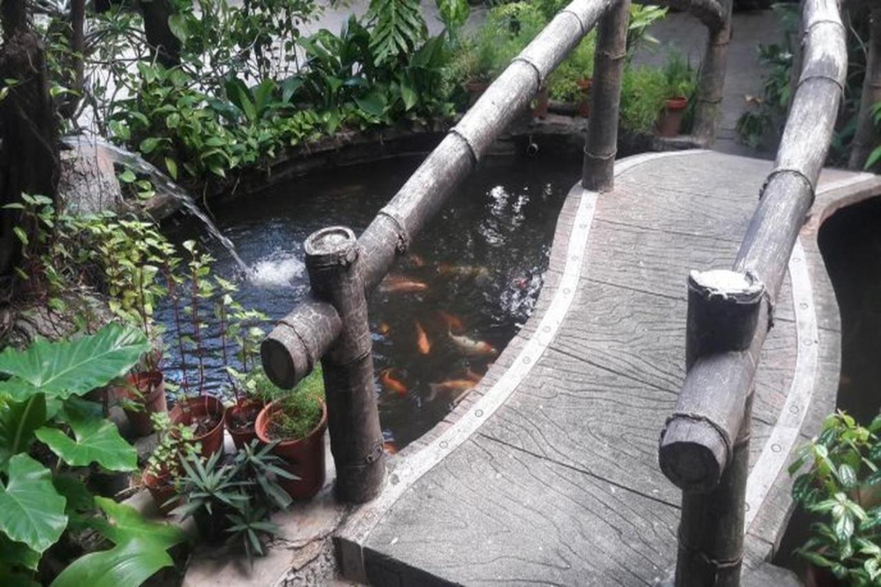 爱瑞兰格酒店 马塔兰 外观 照片